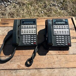 2 NEC BDS Phone 80573 DX7NA-12TXH DS1000 Warranty 22B 22 Button Nitsuko Display